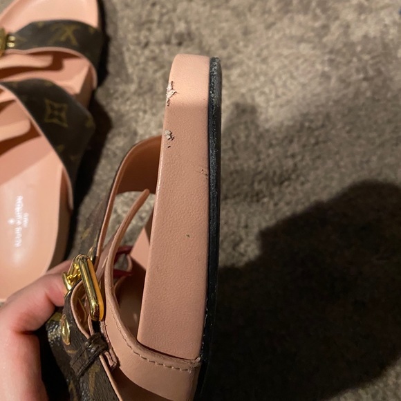 Louis Vuitton Bom Dia Mules Sandals - Picture 4 of 7